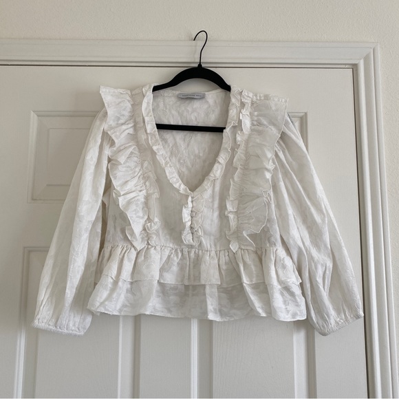 Something Navy Audrey Ruffle 3/4 Puff Sleeve Blouse in White - Picture 4 of 10